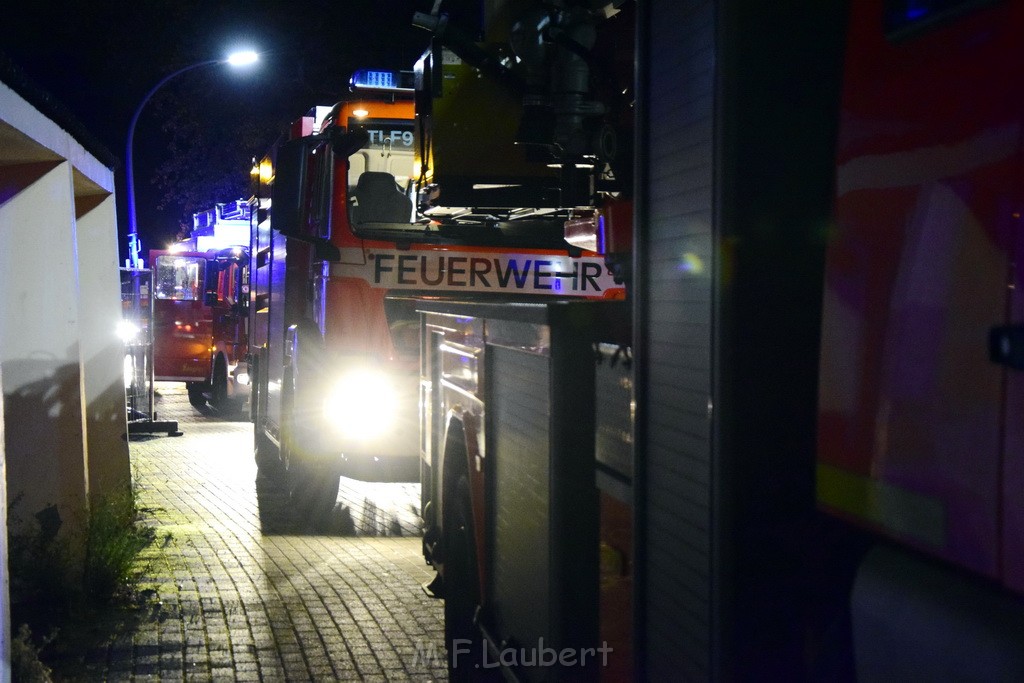 Feuer 2 Tiefgarage Koeln Hoehenhaus Ilfelder Weg P59.JPG - Miklos Laubert